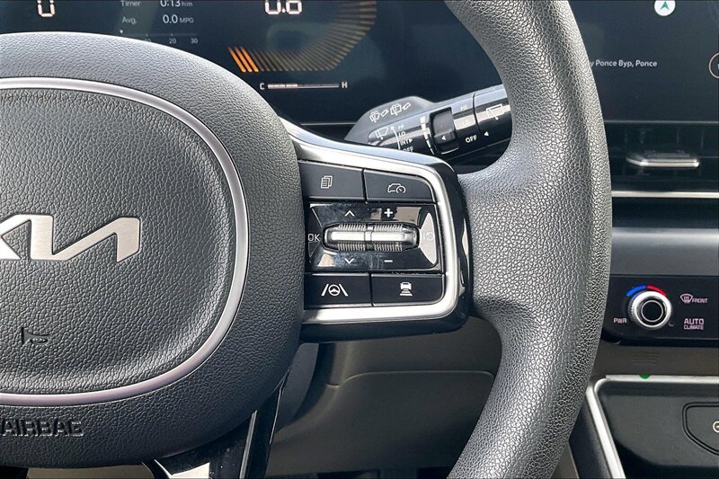 2025 Kia Carnival LXS - Photo 18 - Ponce, AL 00717