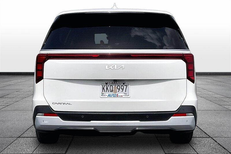 2025 Kia Carnival LXS - Photo 4 - Ponce, AL 00717