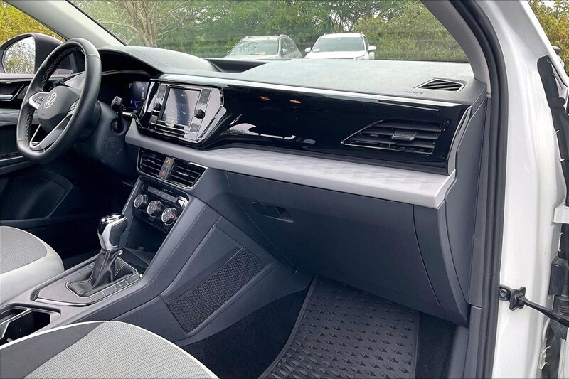 2024 Volkswagen Taos S - Photo 15 - Ponce, AL 00717