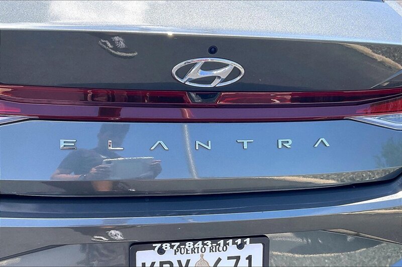 2023 Hyundai ELANTRA SE - Photo 8 - Ponce, AL 00717