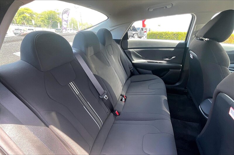 2023 Hyundai ELANTRA SE - Photo 26 - Ponce, AL 00717