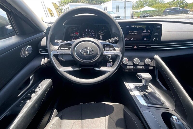 2023 Hyundai ELANTRA SE - Photo 5 - Ponce, AL 00717