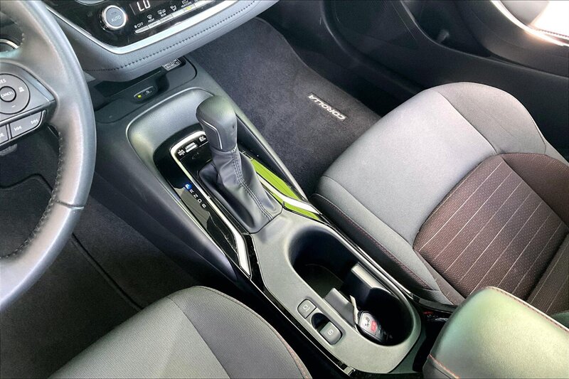 2025 Toyota Corolla Hybrid SE - Photo 17 - Ponce, AL 00717