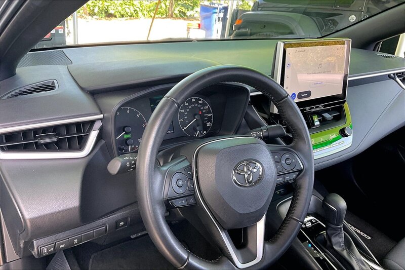 2025 Toyota Corolla Hybrid SE - Photo 14 - Ponce, AL 00717