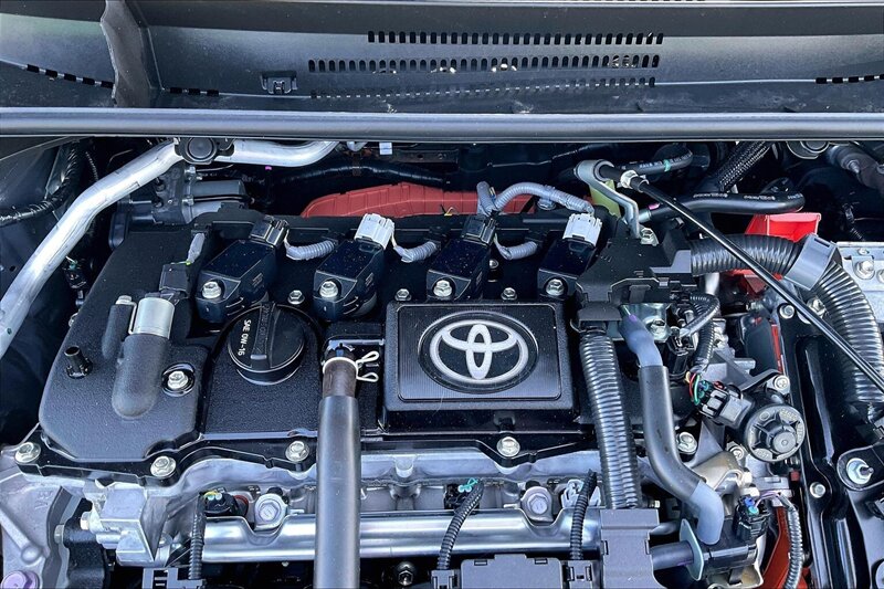 2025 Toyota Corolla Hybrid SE - Photo 31 - Ponce, AL 00717