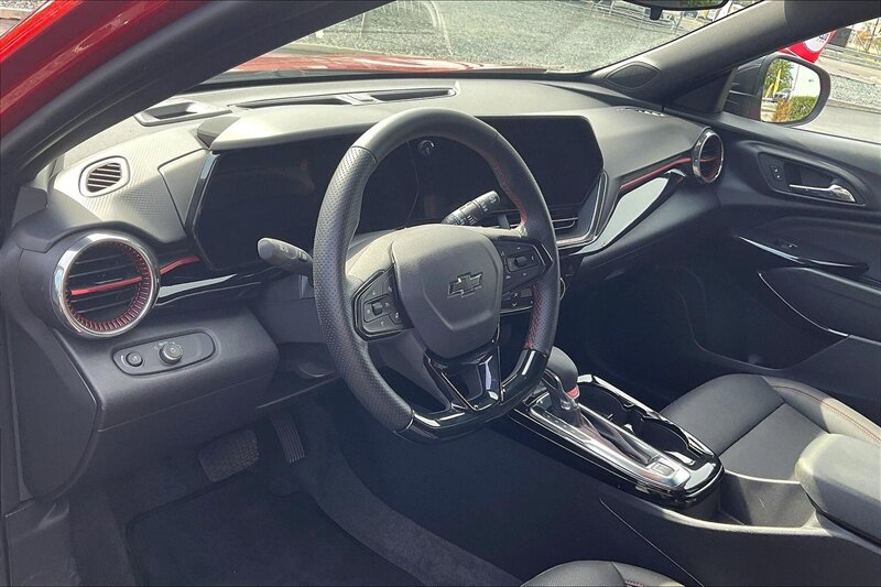 2026 Chevrolet Trax RS - Photo 14 - Ponce, AL 00717