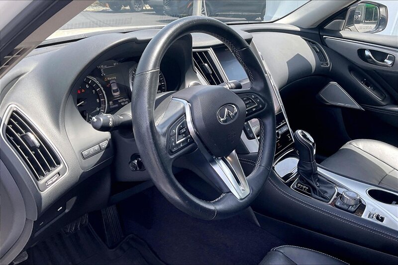 2023 INFINITI Q50 Luxe - Photo 14 - Ponce, AL 00717