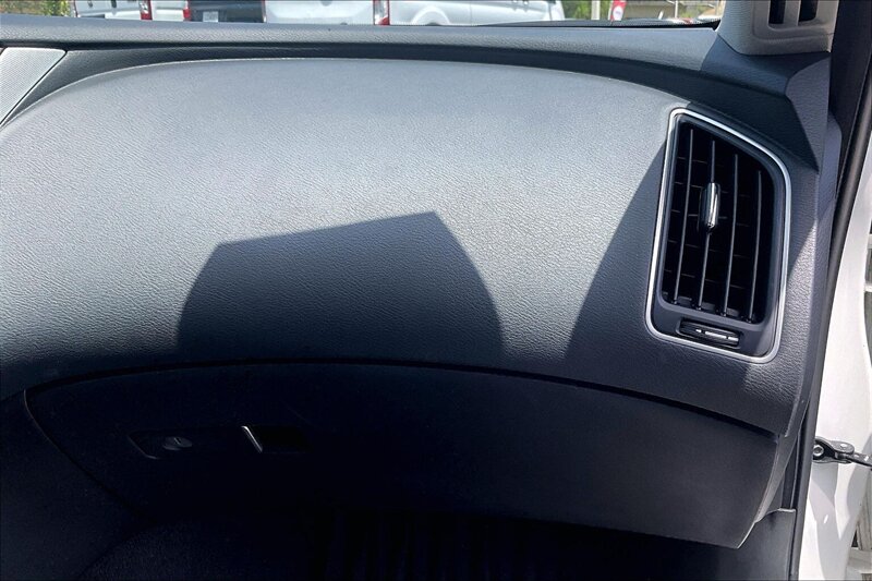 2023 INFINITI Q50 Luxe - Photo 16 - Ponce, AL 00717