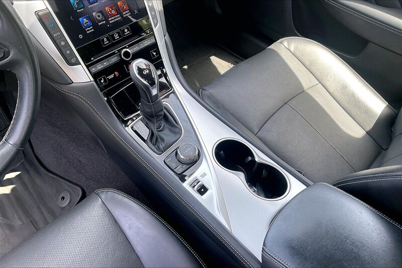 2023 INFINITI Q50 Luxe - Photo 17 - Ponce, AL 00717