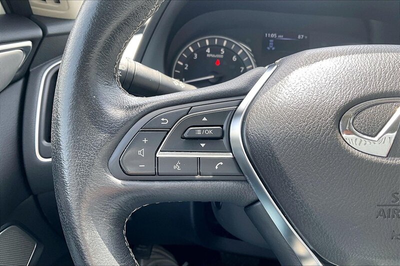 2023 INFINITI Q50 Luxe - Photo 18 - Ponce, AL 00717