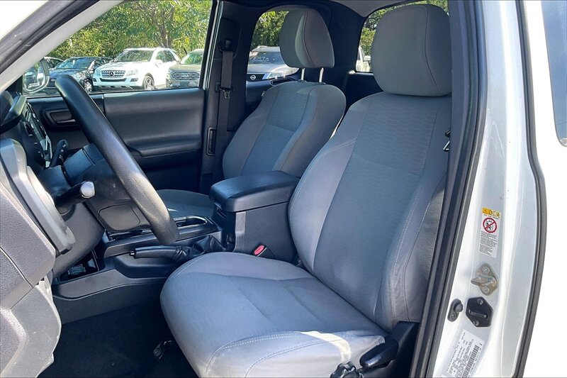 2019 Toyota Tacoma SR - Photo 25 - Ponce, AL 00717