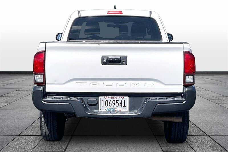 2019 Toyota Tacoma SR - Photo 4 - Ponce, AL 00717