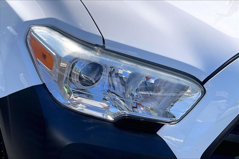2019 Toyota Tacoma SR - Photo 26 - Ponce, AL 00717