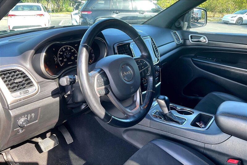2021 Jeep Grand Cherokee Laredo E - Photo 13 - Ponce, AL 00717