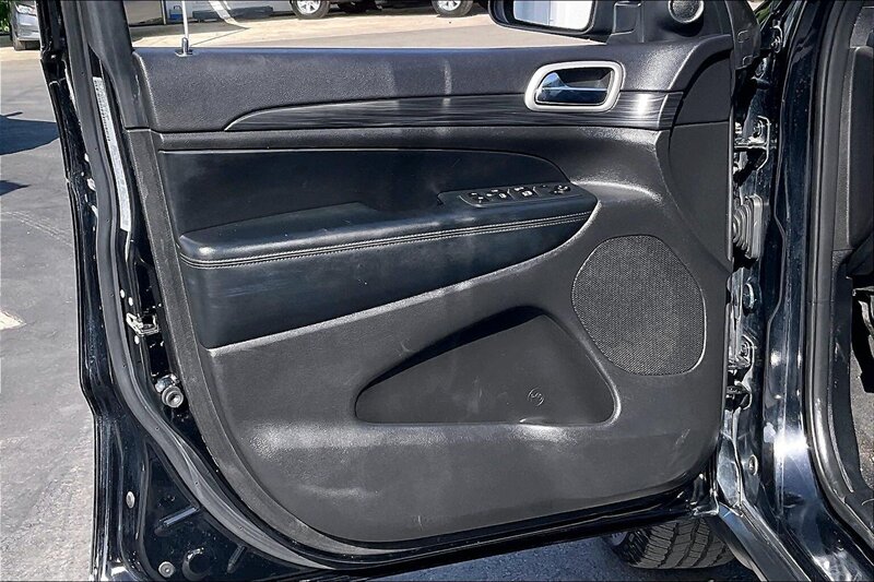 2021 Jeep Grand Cherokee Laredo E - Photo 22 - Ponce, AL 00717