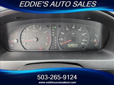 2002 Hyundai XG350   - Photo 14 - Gresham, OR 97080