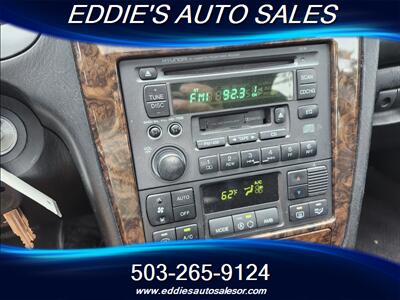2002 Hyundai XG350   - Photo 11 - Gresham, OR 97080