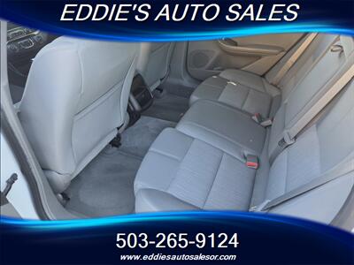 2015 Chevrolet Impala LS  (ONE OWNER)   - Photo 13 - Gresham, OR 97080