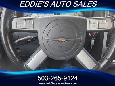 2005 Chrysler 300 C *** WITH LOW MILES*** - Photo 16 - Gresham, OR 97080