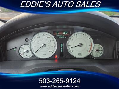 2005 Chrysler 300 C *** WITH LOW MILES*** - Photo 13 - Gresham, OR 97080