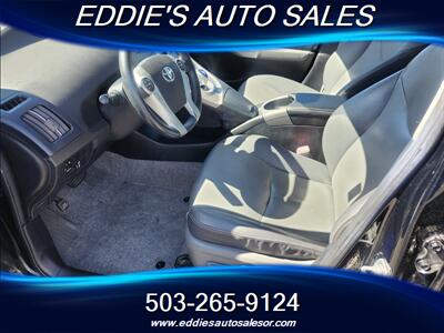 2012 Toyota Prius Four   - Photo 9 - Gresham, OR 97080