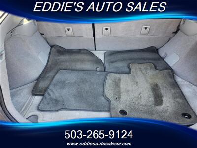 2012 Toyota Prius Four   - Photo 8 - Gresham, OR 97080