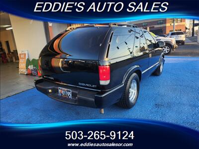 2002 Chevrolet Blazer LS (( ONE OF A KIND)) - Photo 21 - Gresham, OR 97080