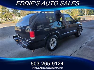 2002 Chevrolet Blazer LS  (( ONE OF A KIND))   - Photo 10 - Gresham, OR 97080