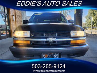 2002 Chevrolet Blazer LS  (( ONE OF A KIND))   - Photo 12 - Gresham, OR 97080