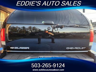 2002 Chevrolet Blazer LS (( ONE OF A KIND)) - Photo 22 - Gresham, OR 97080