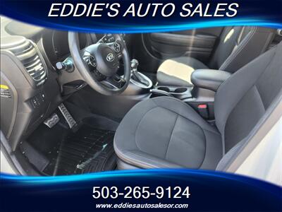 2014 Kia Soul LOW MILES 49K - Photo 9 - Gresham, OR 97080