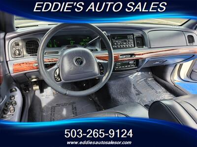 2001 Mercury Grand Marquis LS LOW MILES   - Photo 15 - Gresham, OR 97080