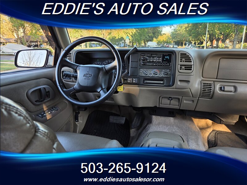 1999 Chevrolet Tahoe LS - Photo 17