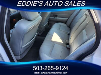 2004 Ford Crown Victoria LX  LOW MILES   - Photo 7 - Gresham, OR 97080