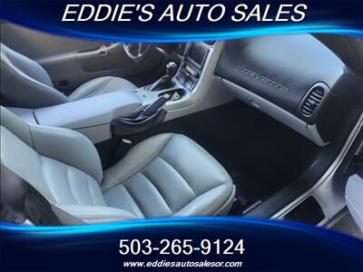 2005 Chevrolet Corvette   - Photo 4 - Gresham, OR 97080