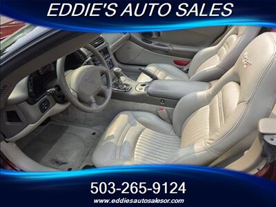 2003 Chevrolet Corvette 50th ANNIVERSARY LIKE NEW - Photo 12 - Gresham, OR 97080