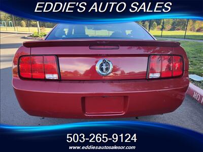 2008 Ford Mustang V6 Deluxe      ((34k miles))   - Photo 5 - Gresham, OR 97080