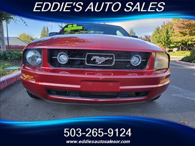 2008 Ford Mustang V6 Deluxe      ((34k miles))   - Photo 3 - Gresham, OR 97080