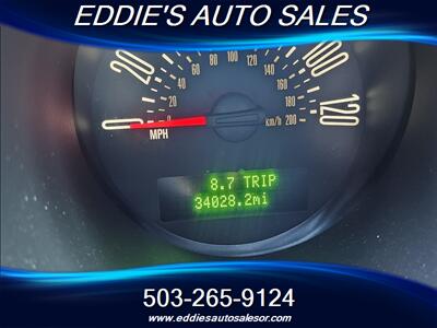 2008 Ford Mustang V6 Deluxe      ((34k miles))   - Photo 14 - Gresham, OR 97080