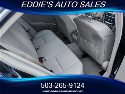 2013 Mercedes-Benz C 250 Sport ((ONLY 77K)) - Photo 11 - Gresham, OR 97080