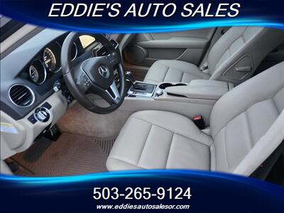 2013 Mercedes-Benz C 250 Sport ((ONLY 77K)) - Photo 13 - Gresham, OR 97080