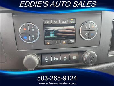 2012 GMC Sierra 3500 SLE (SUPER CLEAN AND ORIGINAL)   - Photo 15 - Gresham, OR 97080