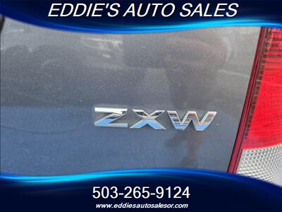 2005 Ford Focus ZXW SE   - Photo 5 - Gresham, OR 97080