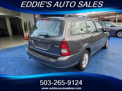 2005 Ford Focus ZXW SE   - Photo 6 - Gresham, OR 97080