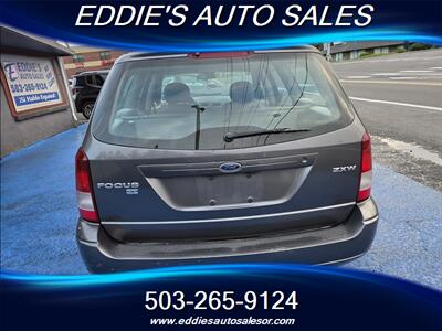 2005 Ford Focus ZXW SE   - Photo 9 - Gresham, OR 97080