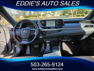 2019 Lexus ES 350 Luxury   - Photo 11 - Gresham, OR 97080