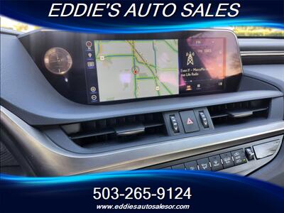 2019 Lexus ES 350 Luxury   - Photo 21 - Gresham, OR 97080