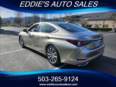 2019 Lexus ES 350 Luxury   - Photo 2 - Gresham, OR 97080