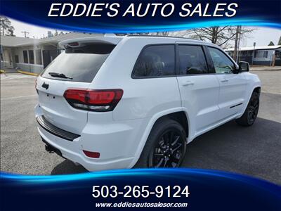 2017 Jeep Grand Cherokee ALTITUDE SPORT ONE OWNER   - Photo 6 - Gresham, OR 97080