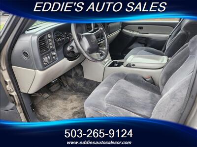 2001 Chevrolet Tahoe LS   - Photo 11 - Gresham, OR 97080